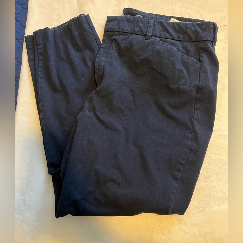 Old Navy Women’s High Waisted Pixie Skinny Ankle Pant